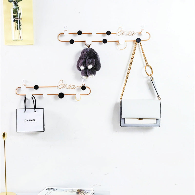 Gold Porte Manteau Mural Design « Love »